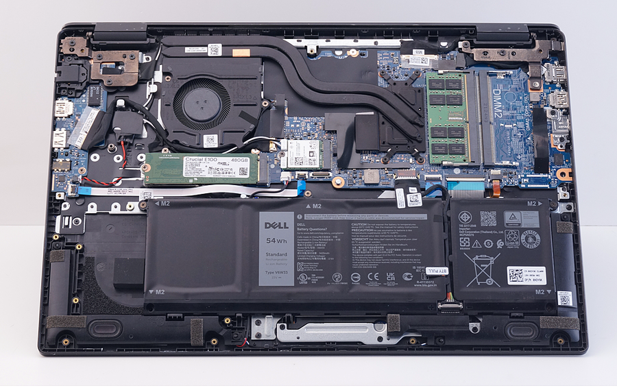 ������ Dell Latitude 3520 - ������ 4