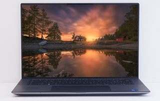 ������ Dell Precision 5560